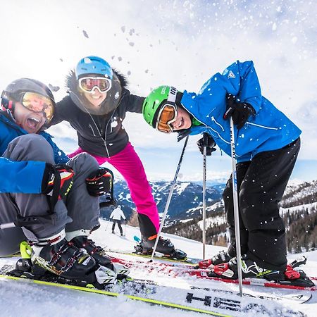 Hotel Trattlerhof Bad Kleinkirchheim Zewnętrze zdjęcie