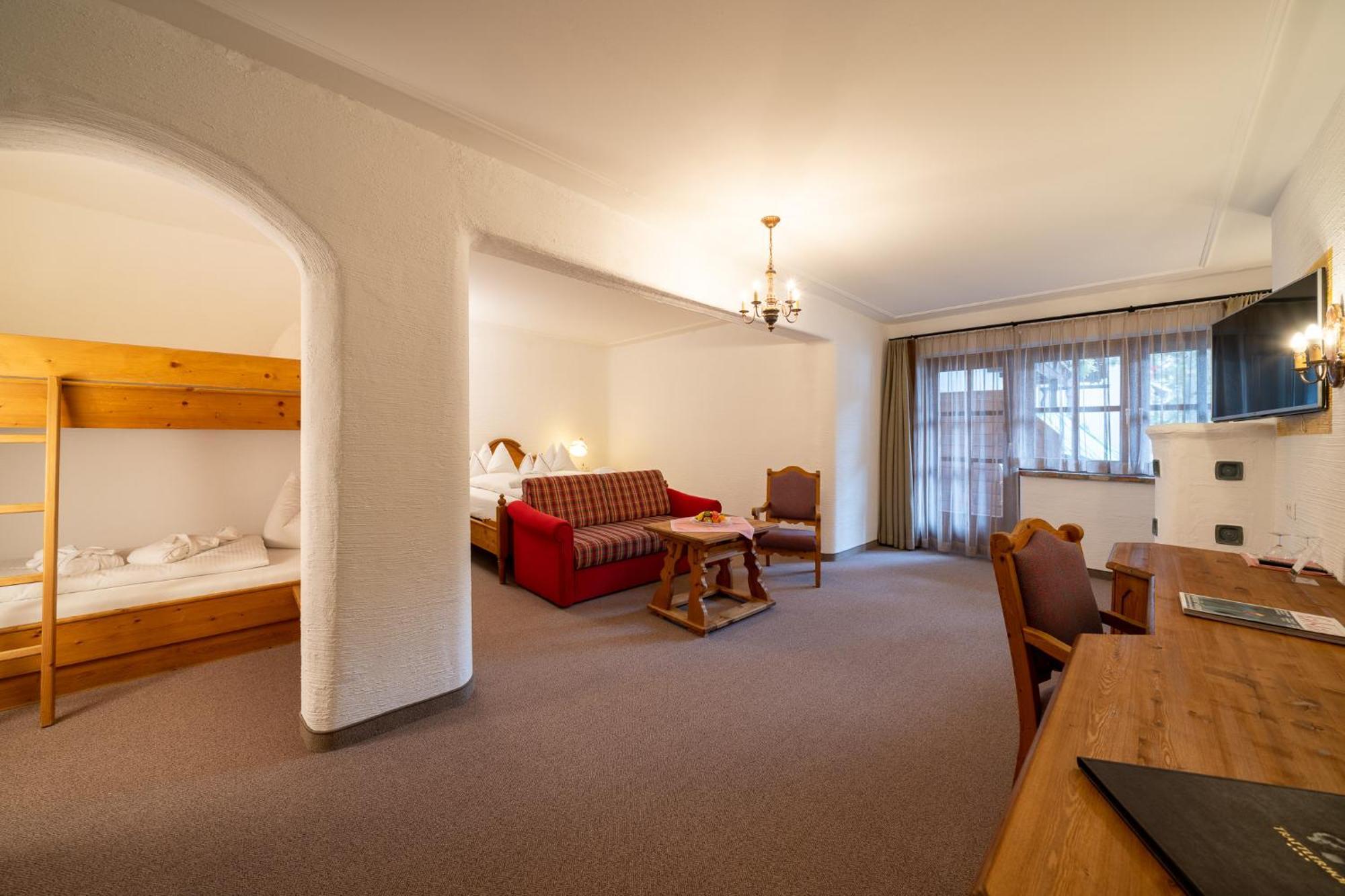 Hotel Trattlerhof Bad Kleinkirchheim Zewnętrze zdjęcie